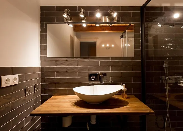 Ca3 - Duplex De Dos En El Centro Histórico Con Garaje *